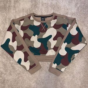 Balance Athletica (Vitality) Outlander Crew